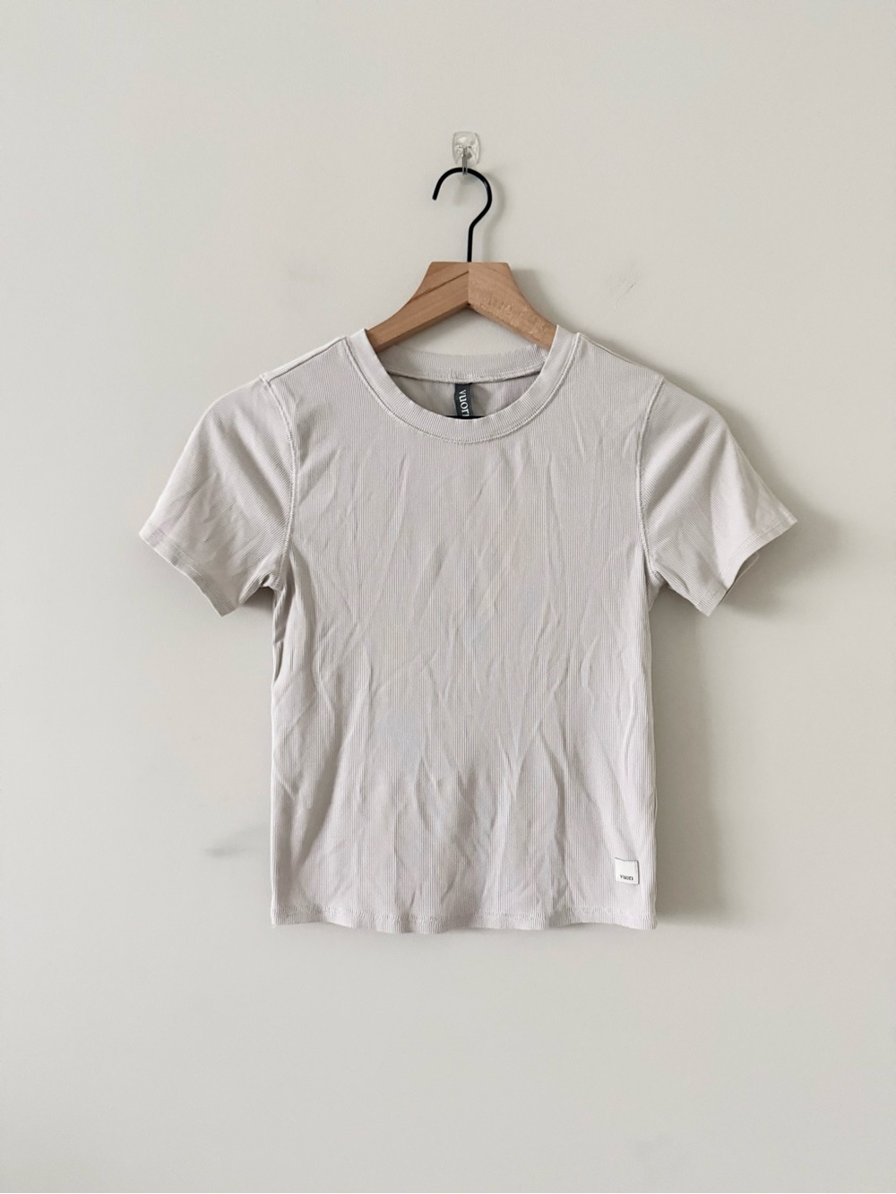Vuori Ribbed Knit Classic Crewneck Short Sleeve Tee Tan Size S